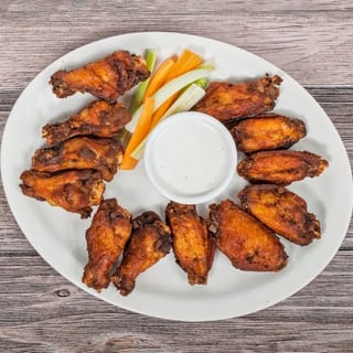 10 - Famous jumbo Chicken Wings
